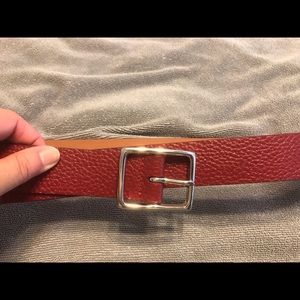Red Pebbled Belt M